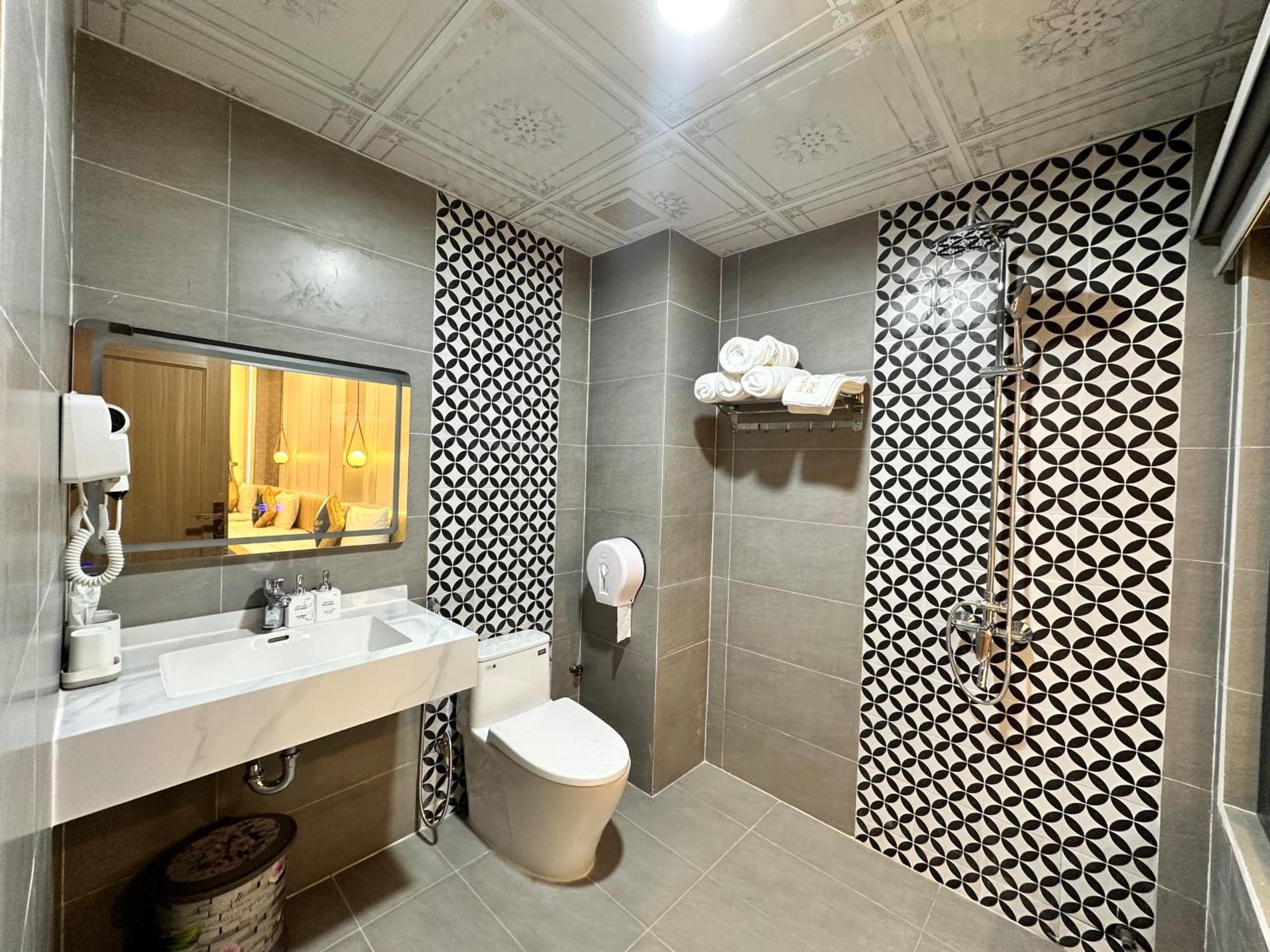 Hotel Phi Hung Tam Kỳ Exterior foto